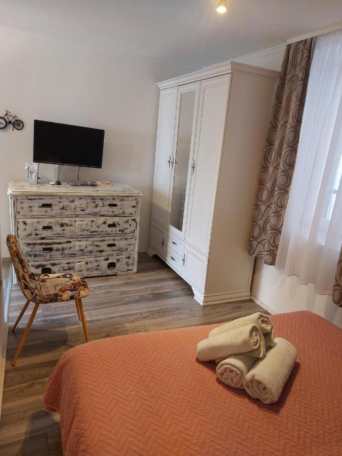 Pave Apartment *