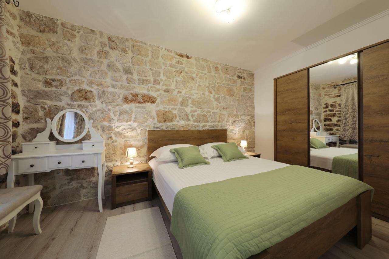 Pave Apartment *