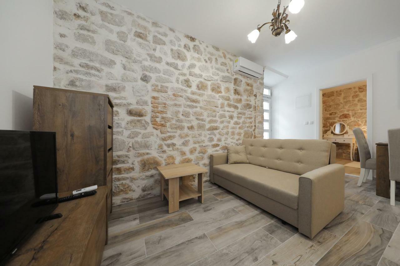 Apartment Pave *